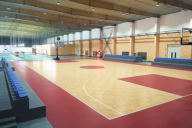 Strong and strong | Haokang sports floor settled in Yingneng Sports